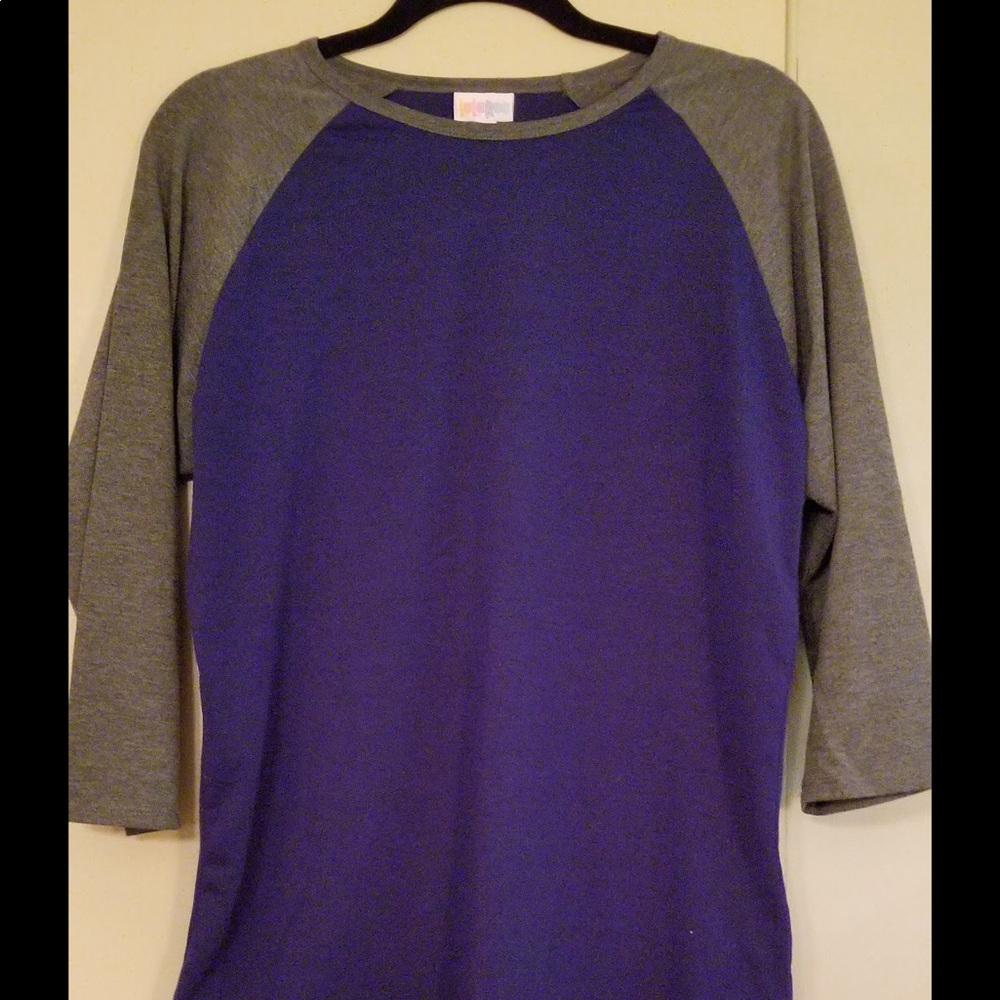 Blue and grey randy t